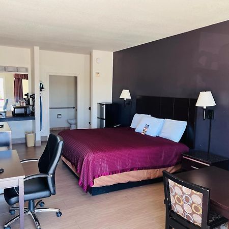Lone Star Inn And Suites Victoria Esterno foto