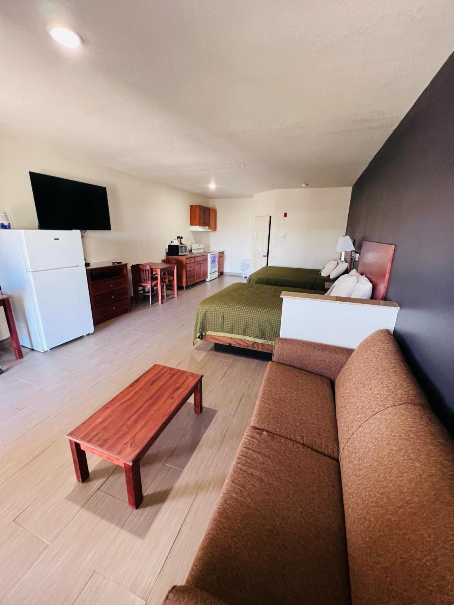 Lone Star Inn And Suites Victoria Esterno foto