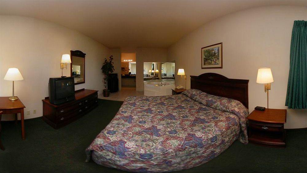 Lone Star Inn And Suites Victoria Esterno foto