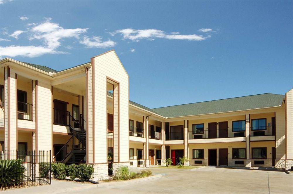 Lone Star Inn And Suites Victoria Esterno foto