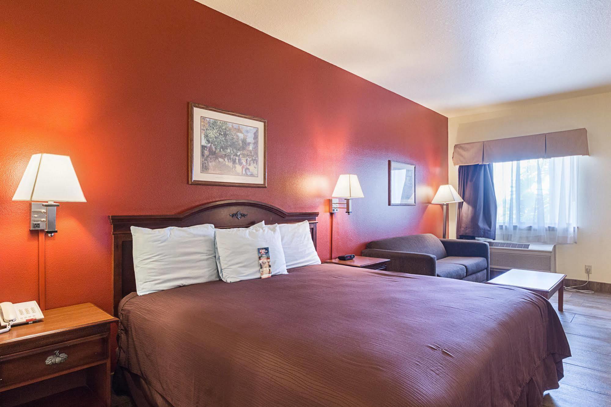 Lone Star Inn And Suites Victoria Esterno foto